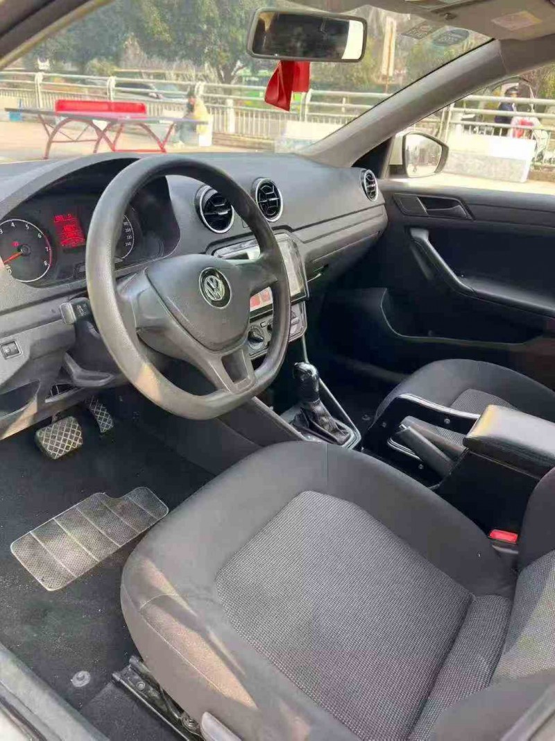 六盘水19年大众捷达5