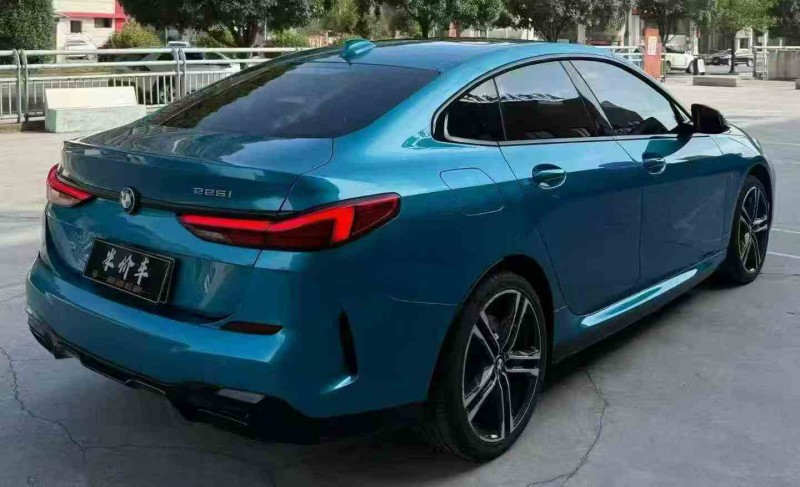 黔西南22年宝马2系9