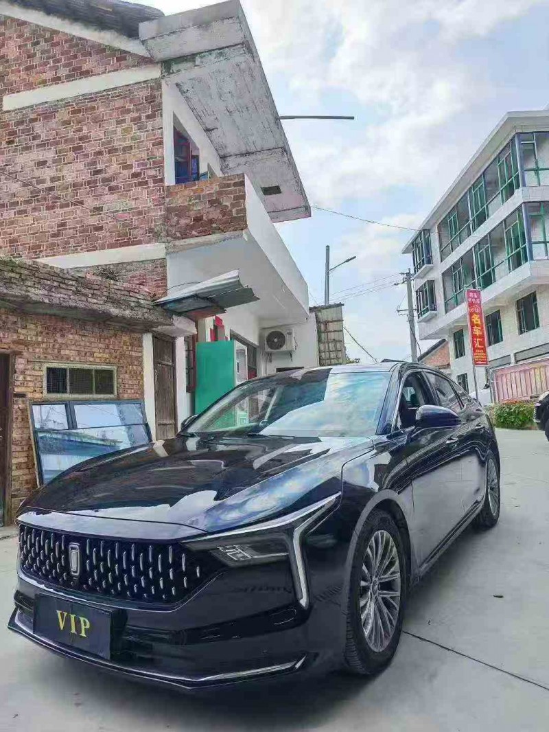 张家界24年奔腾B702