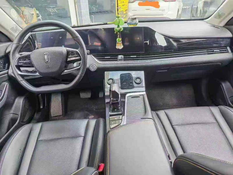 张家界24年奔腾B704