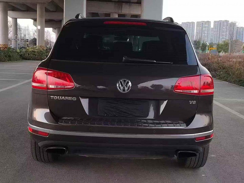 衢州17年大众途锐9