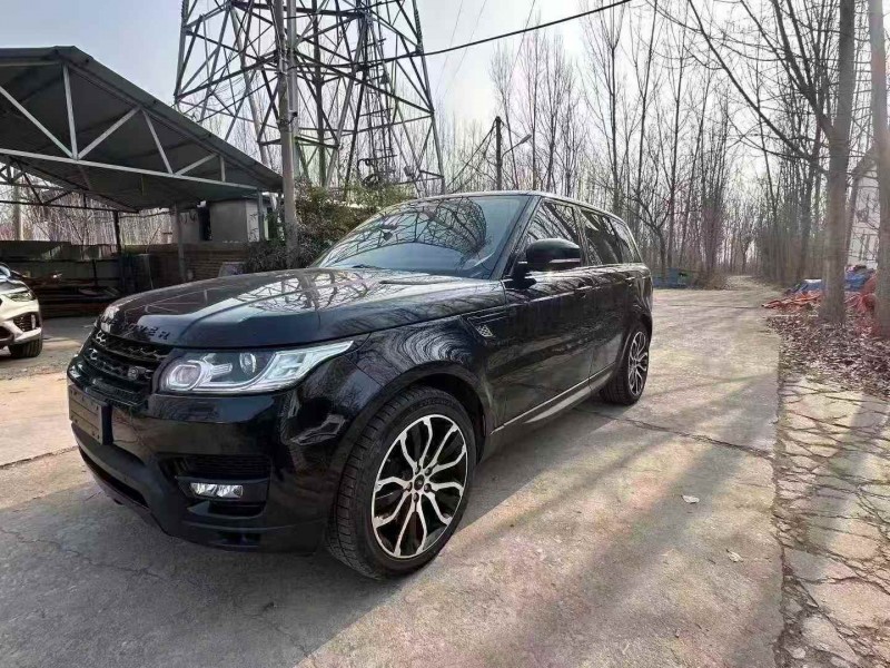 东营14年路虎揽胜运动2