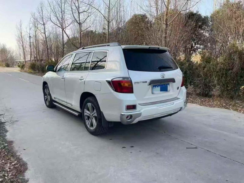 淮北12年丰田汉兰达5