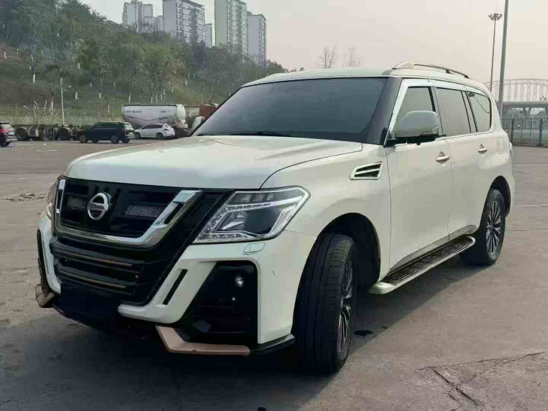 重庆19年日产途乐3