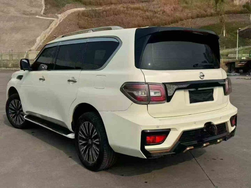 重庆19年日产途乐6