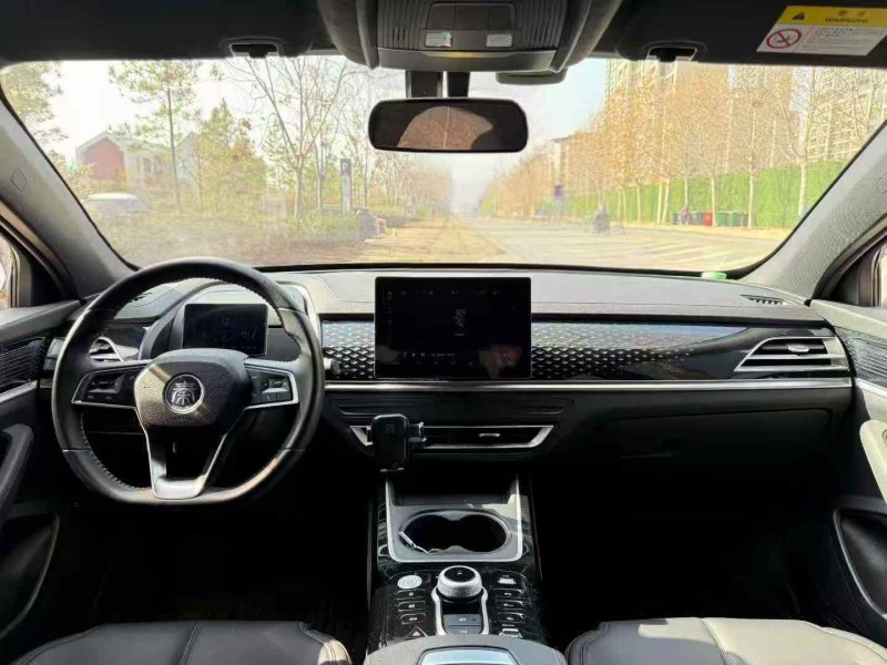 荆州24年比亚迪秦5