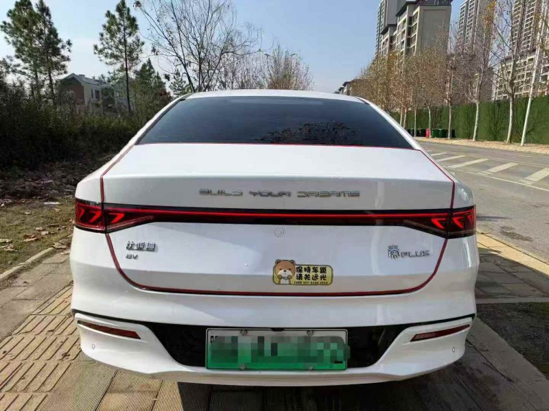 荆州24年比亚迪秦8