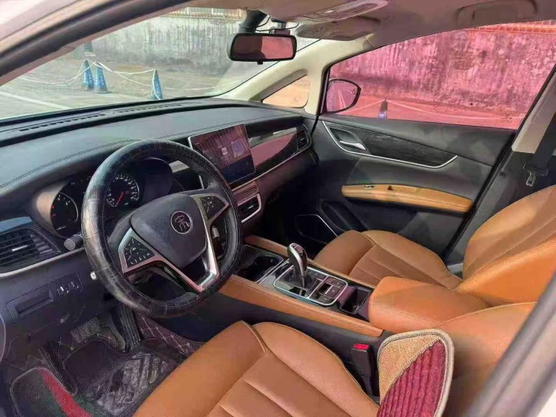 菏泽19年比亚迪宋6