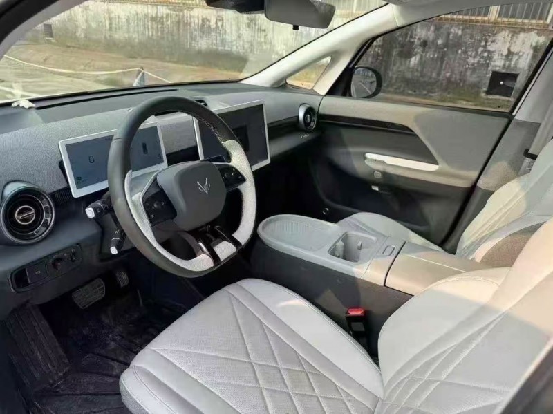 菏泽24年极狐汽车考拉6