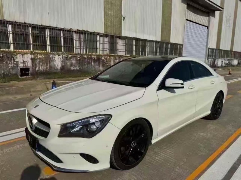 菏泽17年奔驰CLA3