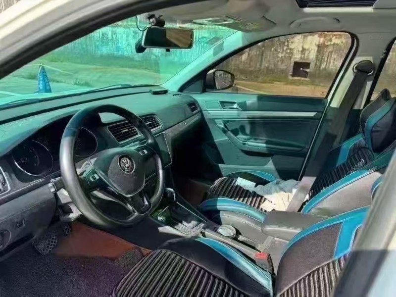 菏泽18年大众朗逸6