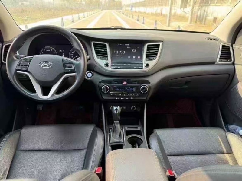 菏泽16年现代途胜4