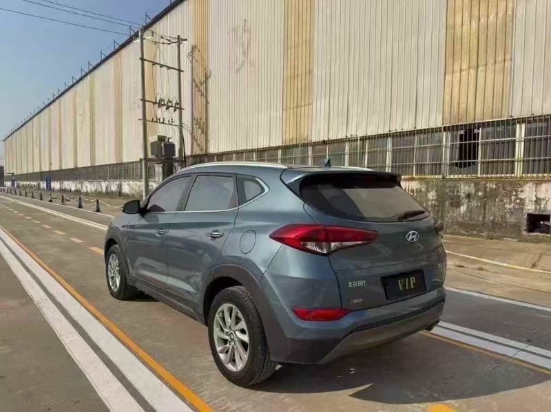 菏泽16年现代途胜8