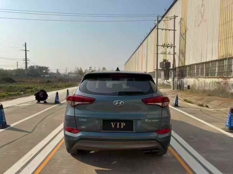 菏泽16年现代途胜9