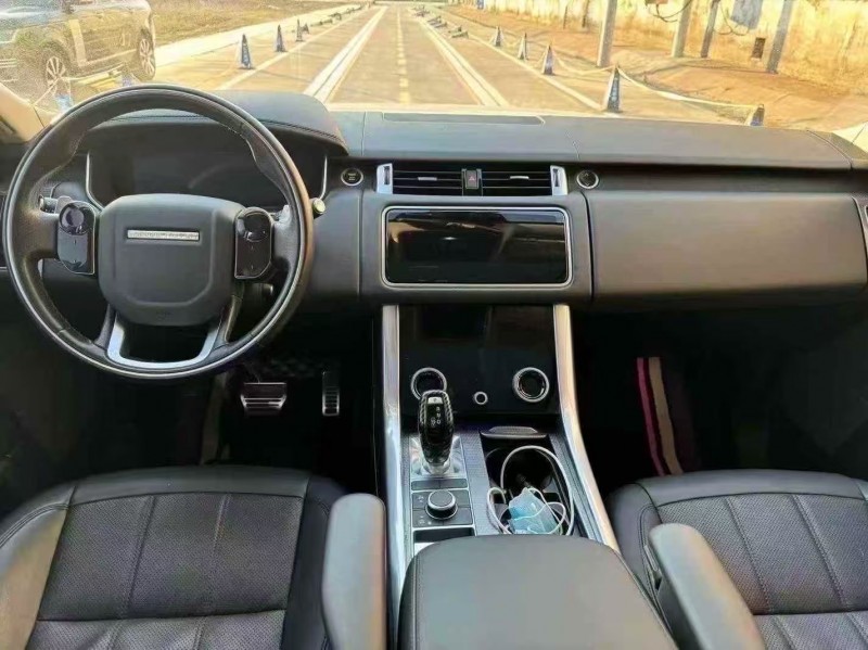 菏泽21年路虎揽胜运动4