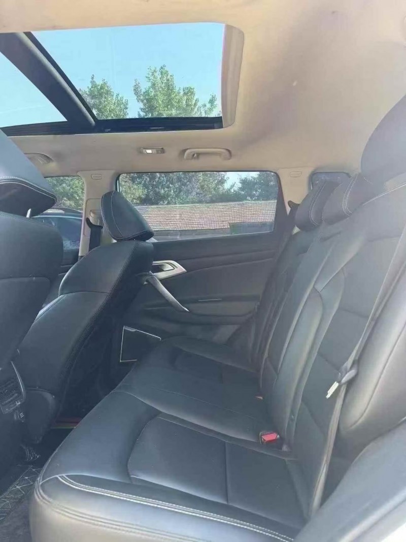 菏泽16年吉利博越3