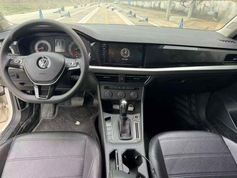 菏泽19年大众朗逸4