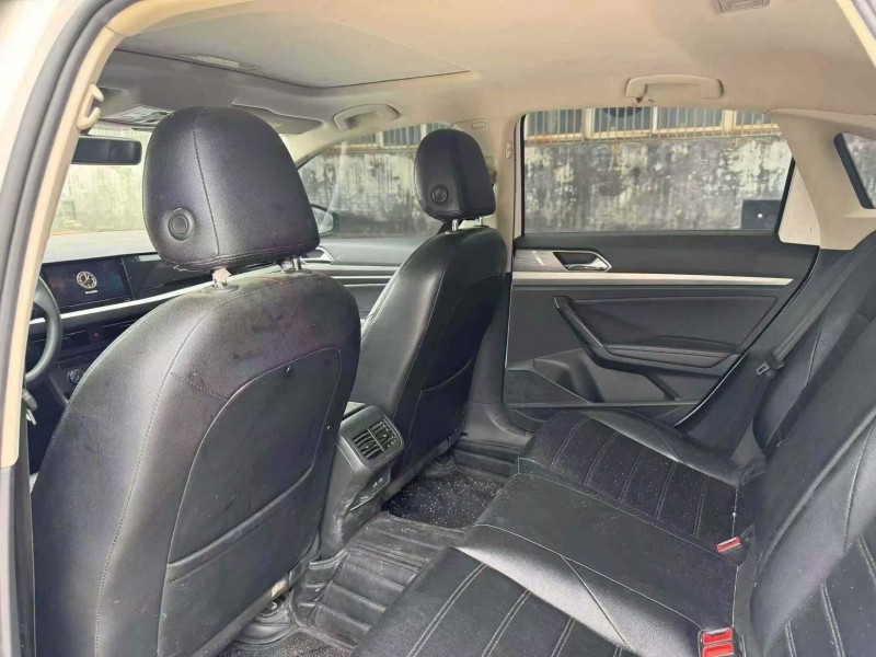 菏泽19年大众朗逸5