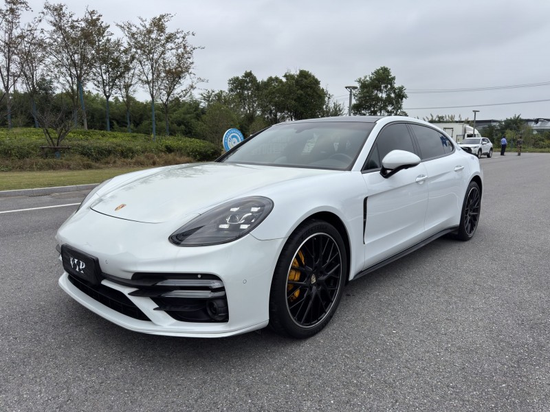 盐城18年保时捷帕拉梅拉3