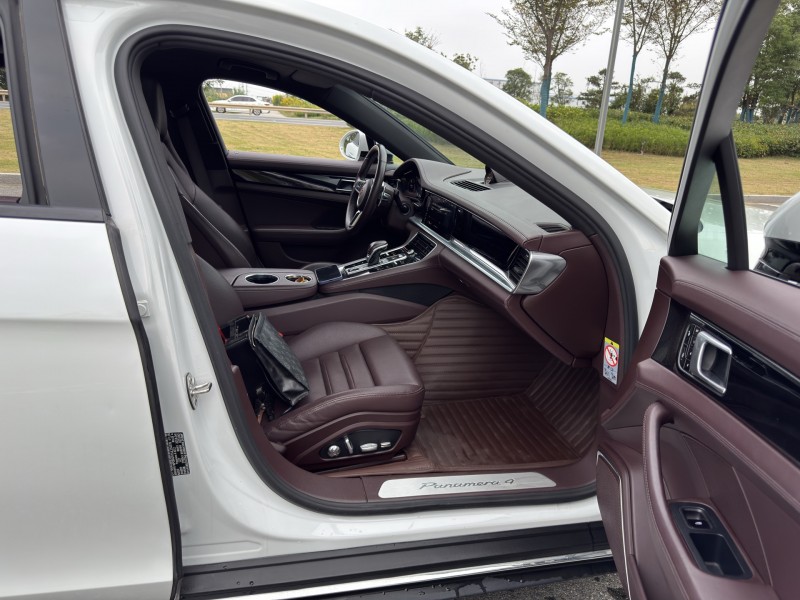 盐城18年保时捷帕拉梅拉5