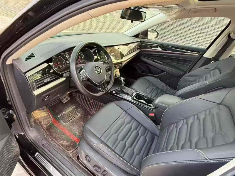 泰安21年大众帕萨特6