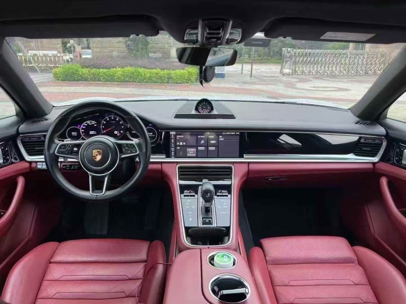 深圳19年保时捷帕拉梅拉5