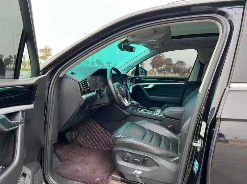 淮安20年大众途锐5