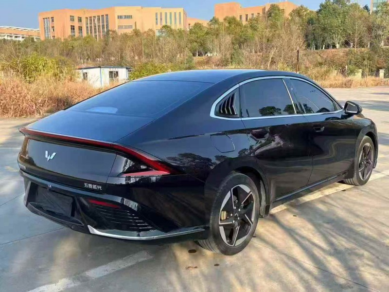 邵阳24年五菱汽车星光8