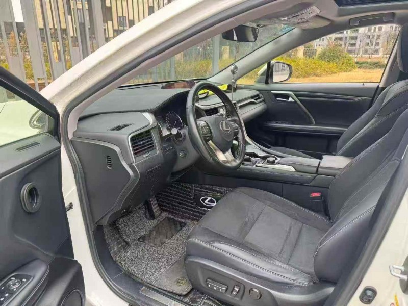 徐州19年雷克萨斯RX6