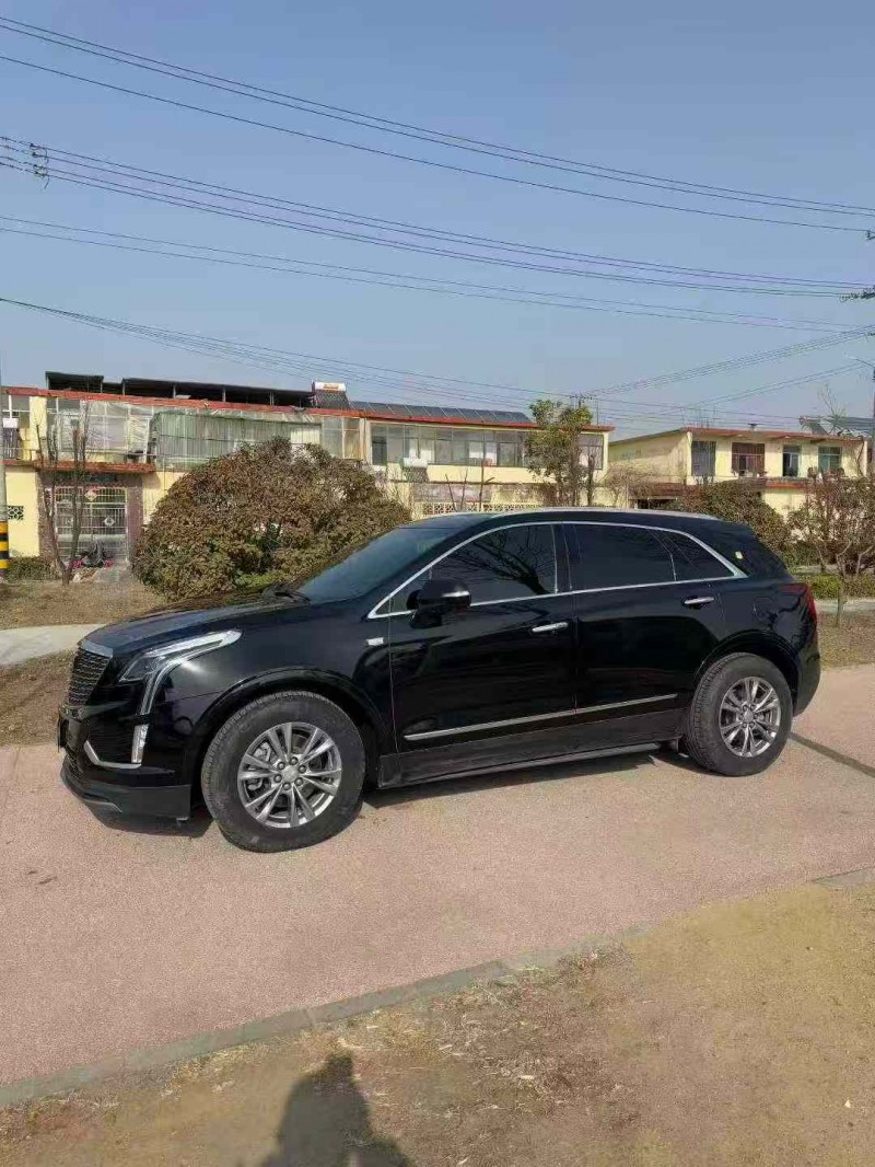 枣庄20年凯迪拉克XT52