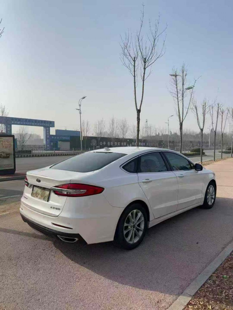 枣庄21年福特蒙迪欧8