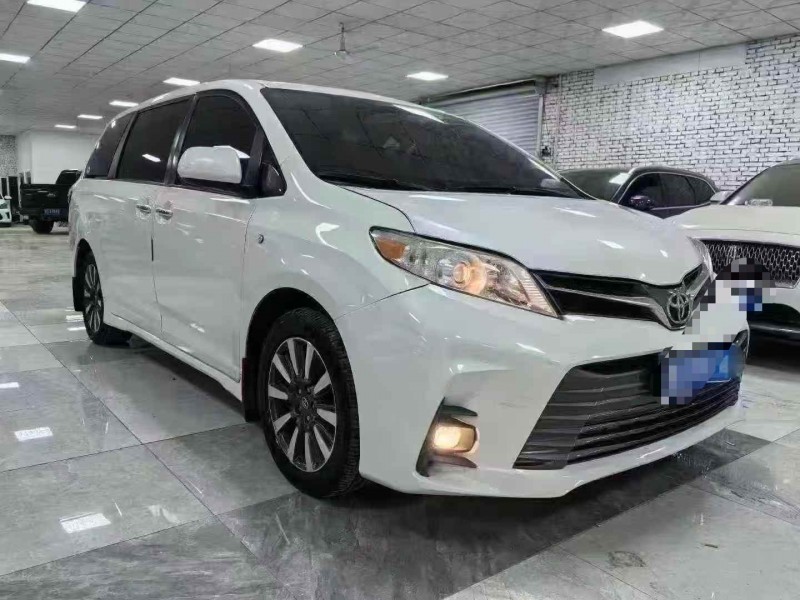 廊坊20年丰田塞纳2