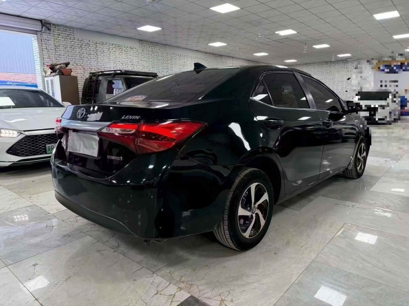 廊坊18年丰田雷凌8