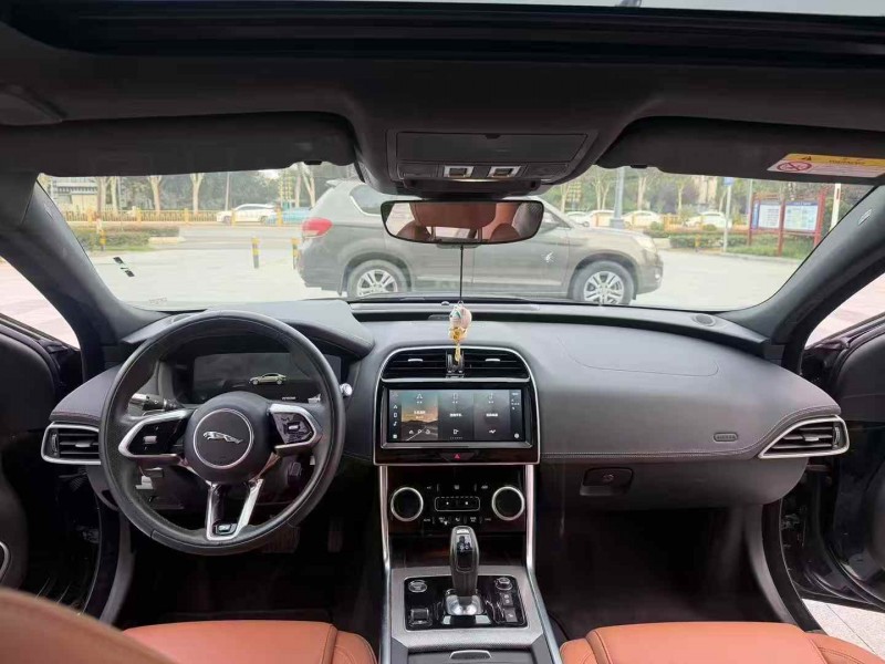 枣庄23年捷豹XEL6