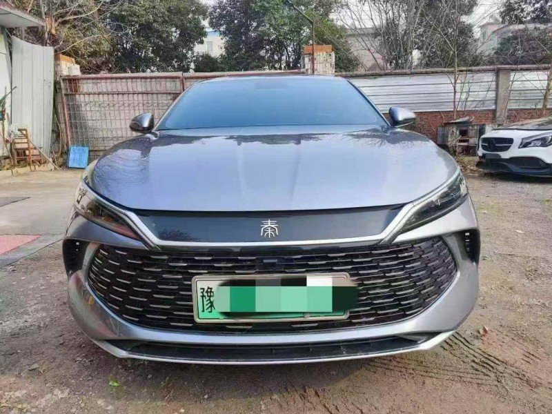 新乡25年比亚迪秦1