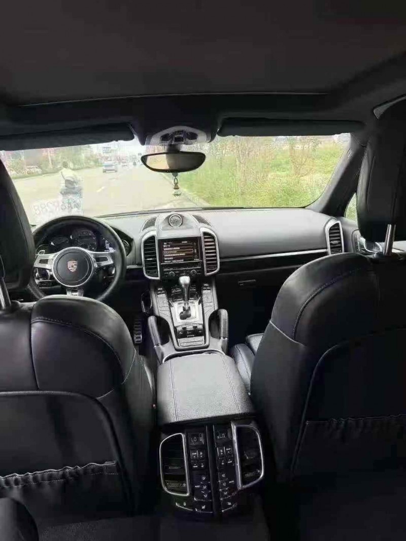 菏泽14年保时捷卡宴6