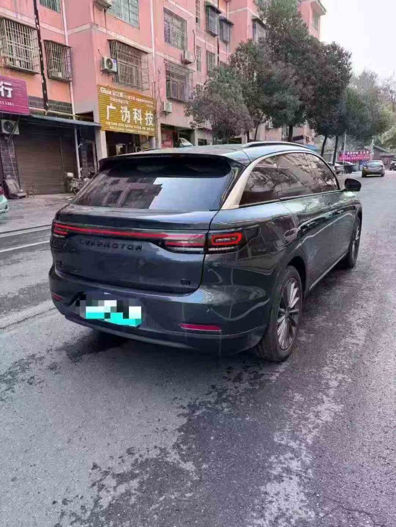 常德24年零跑汽车C118