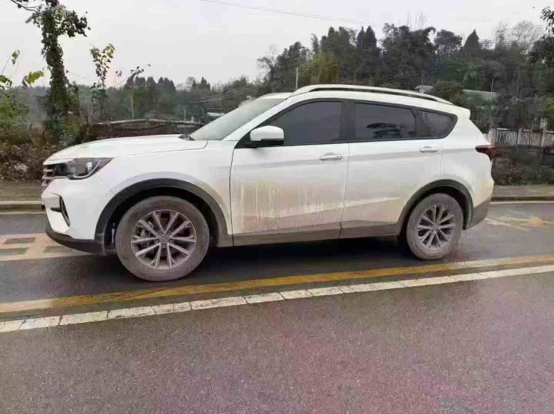 重庆22年奇瑞捷途3