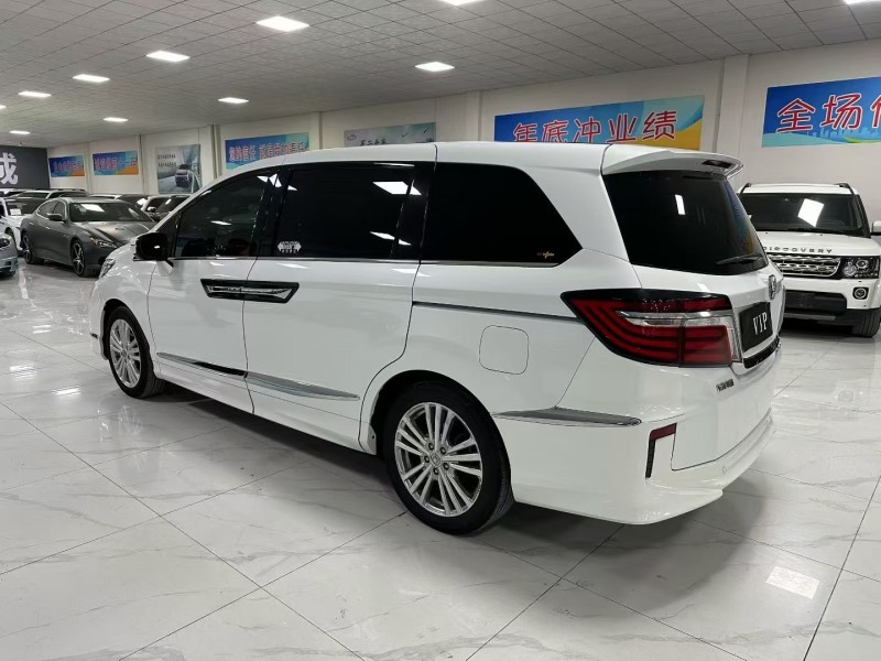 廊坊17年本田艾力绅8