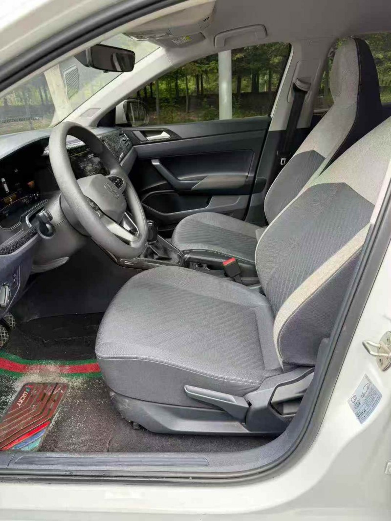 常德23年大众朗逸4