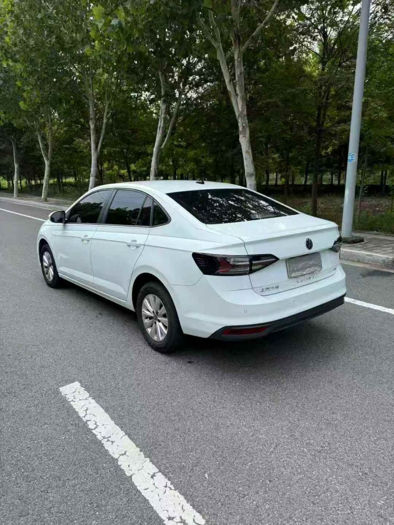 常德23年大众朗逸8