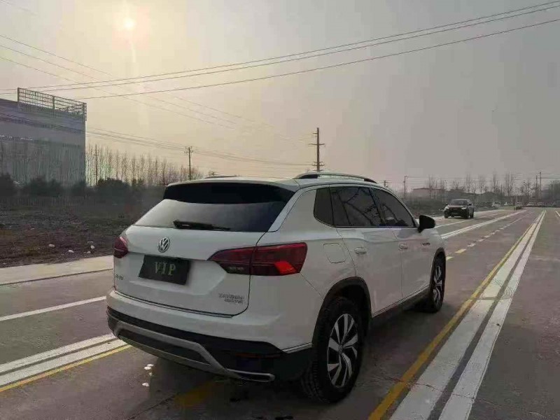 菏泽19年大众探岳9