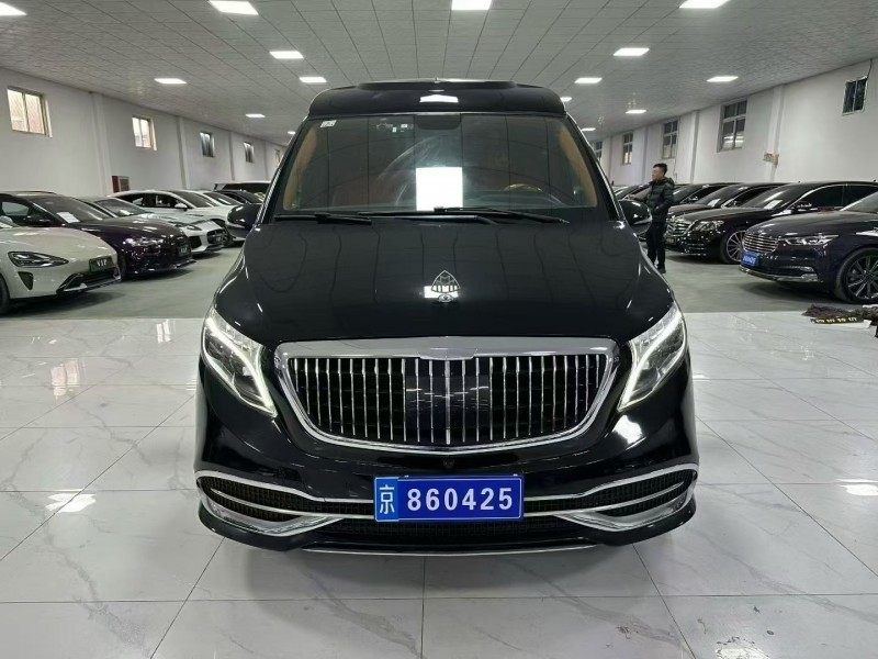 廊坊19年奔驰威霆1