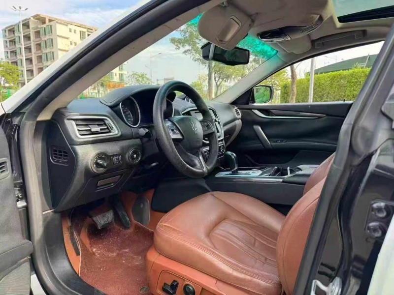 惠州15年玛莎拉蒂Ghibli4