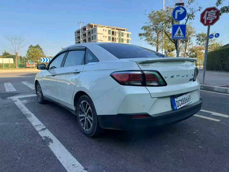 惠州19年启辰D607