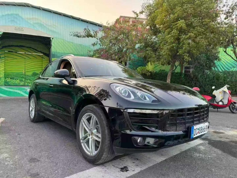惠州15年保时捷Macan2
