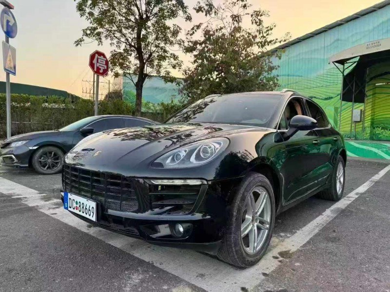 惠州15年保时捷Macan3