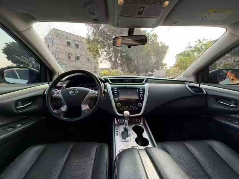 湛江22年日产楼兰4