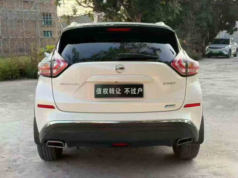 湛江22年日产楼兰8