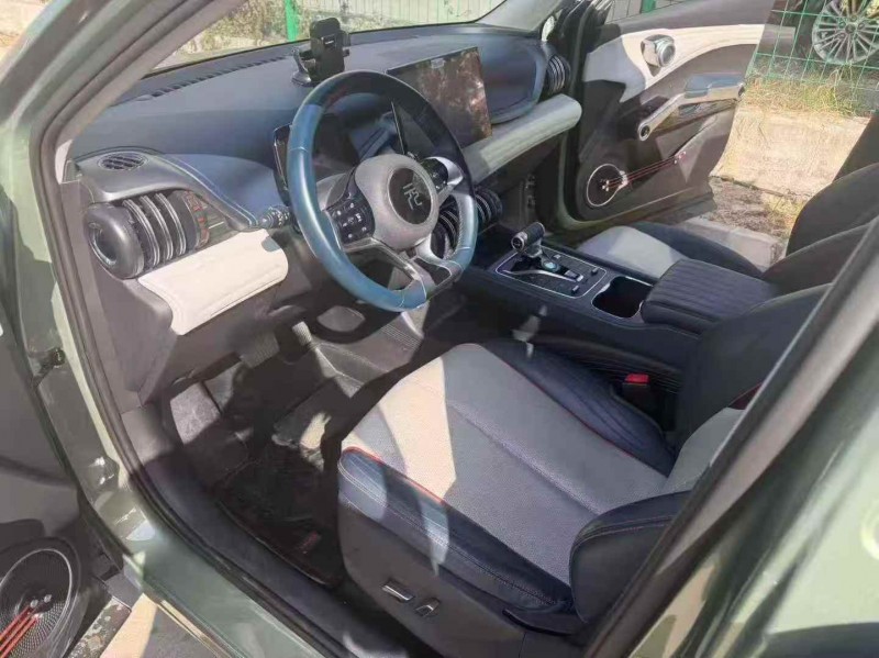 九江23年比亚迪元6